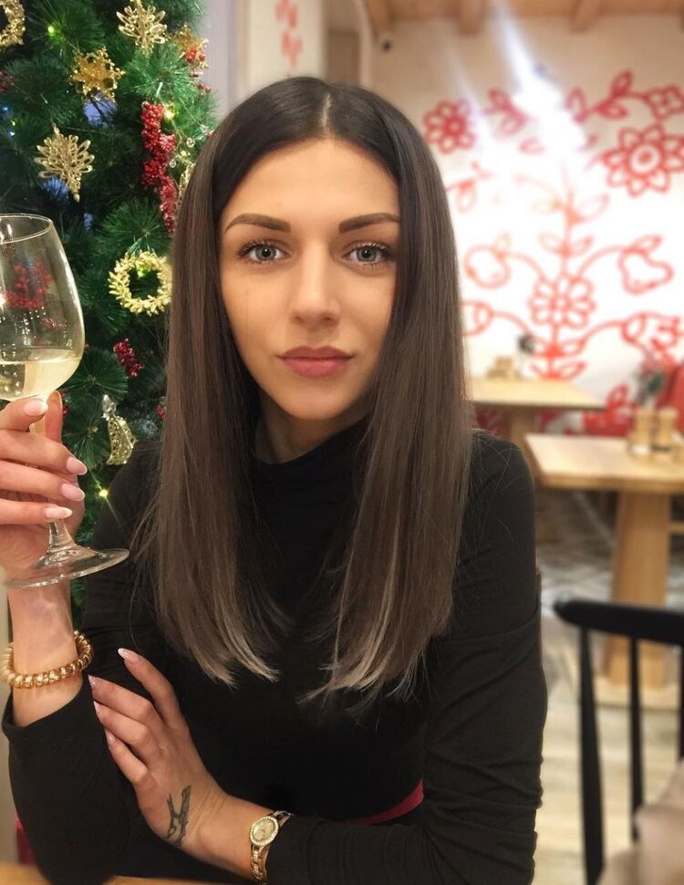  ,   Yana, 29 ,   ,   