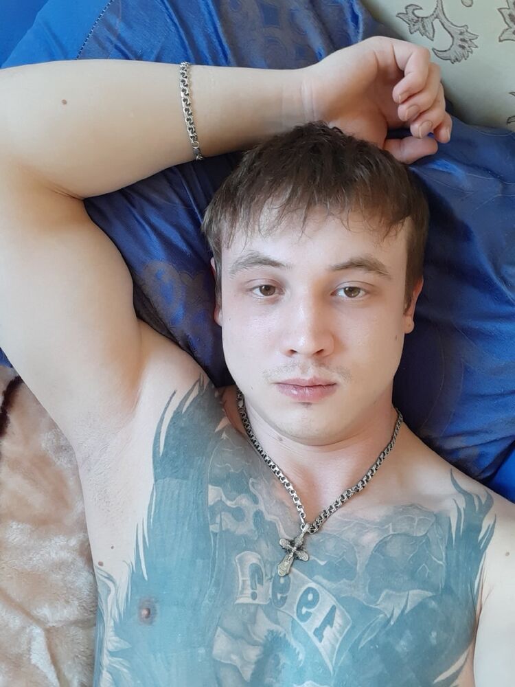  26032729  Tommi, 31 ,    