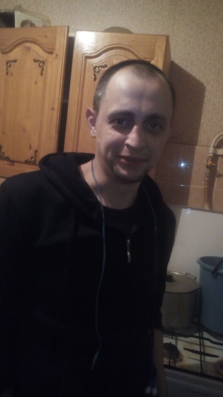  24960449  , 38 ,    
