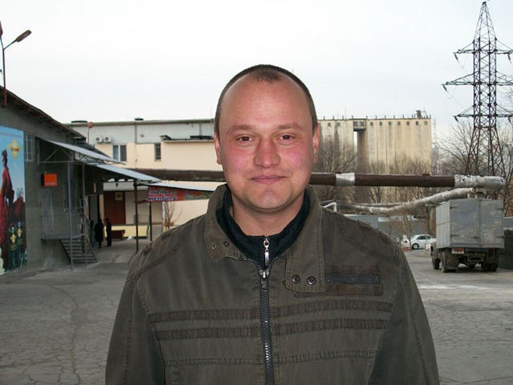  ,   Petru efros, 43 ,   ,   , c 