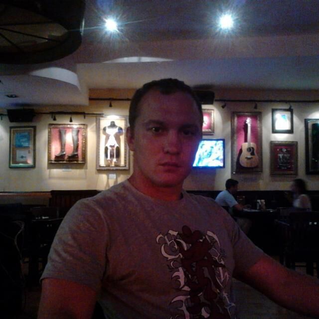  54668219  Dimi, 41 ,    