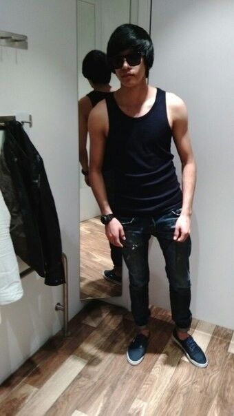  7340739  Adam, 30 ,    