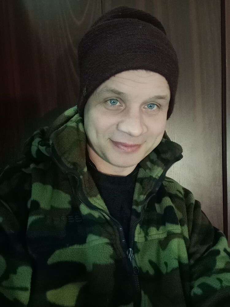  31566099  , 37 ,    