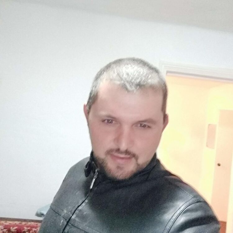  15137219  , 42 ,    