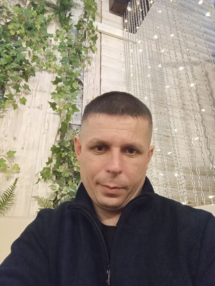  49349169    , 33 ,    