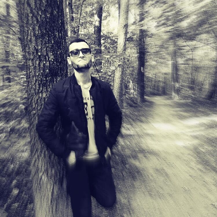  27487719  Abdurashid, 27 ,    