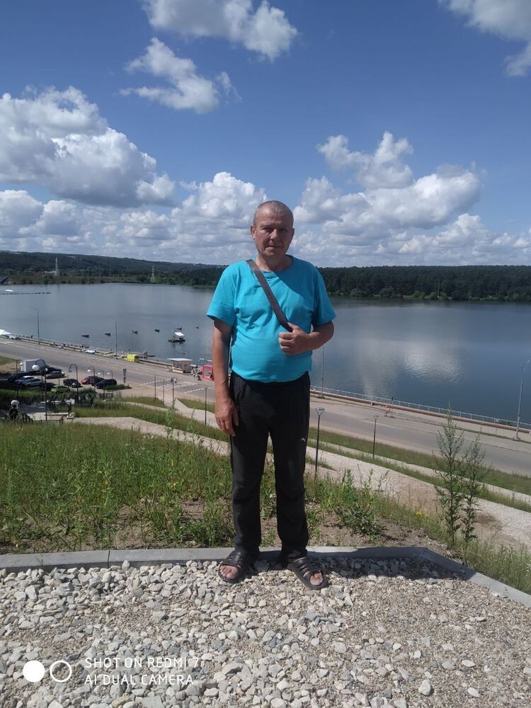  40272039  Igor, 62 ,    