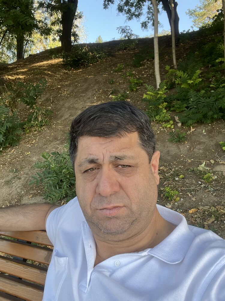 ,   Adam, 43 ,   ,   