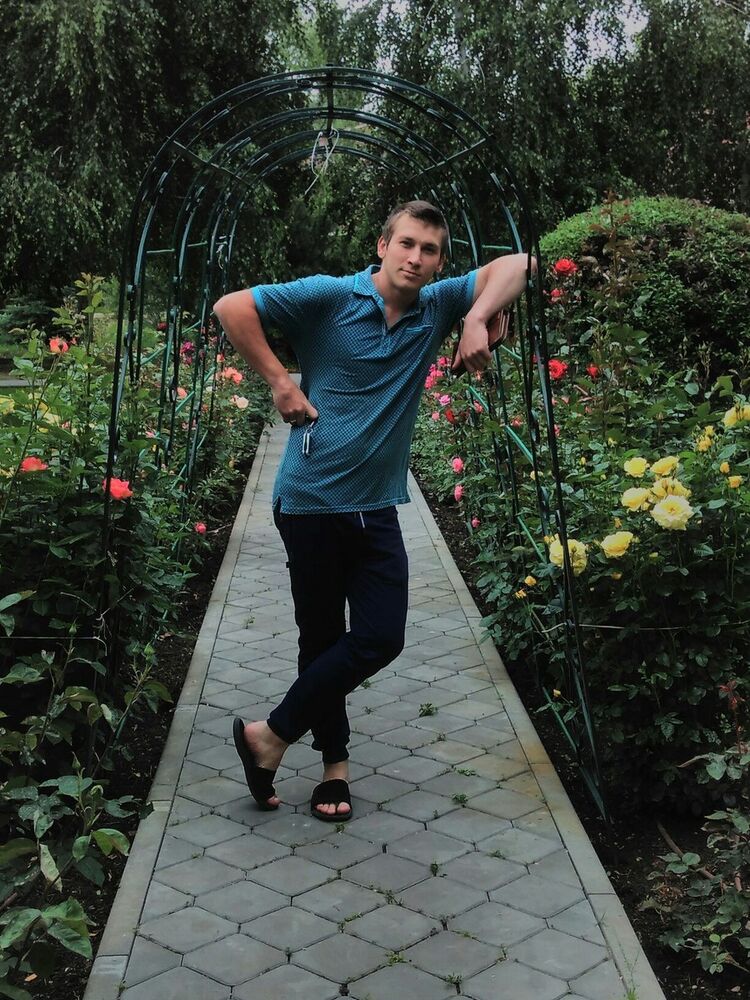  ,   Roman, 33 ,   ,   , c 
