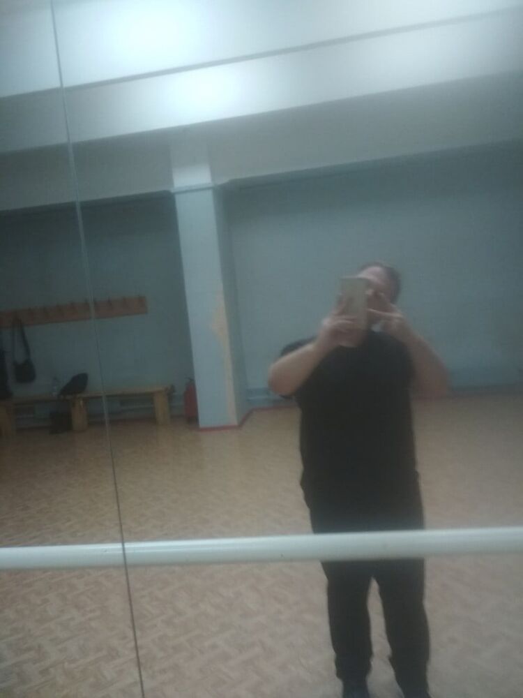  ,   Artem, 35 ,   ,   , c 