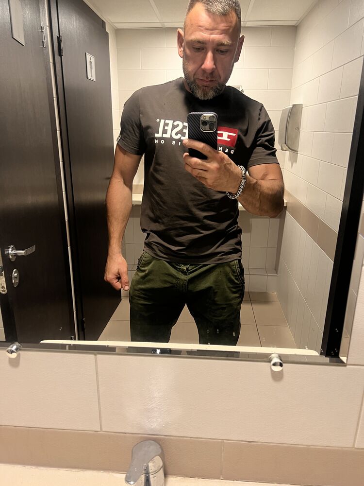  54300539  , 42 ,    -