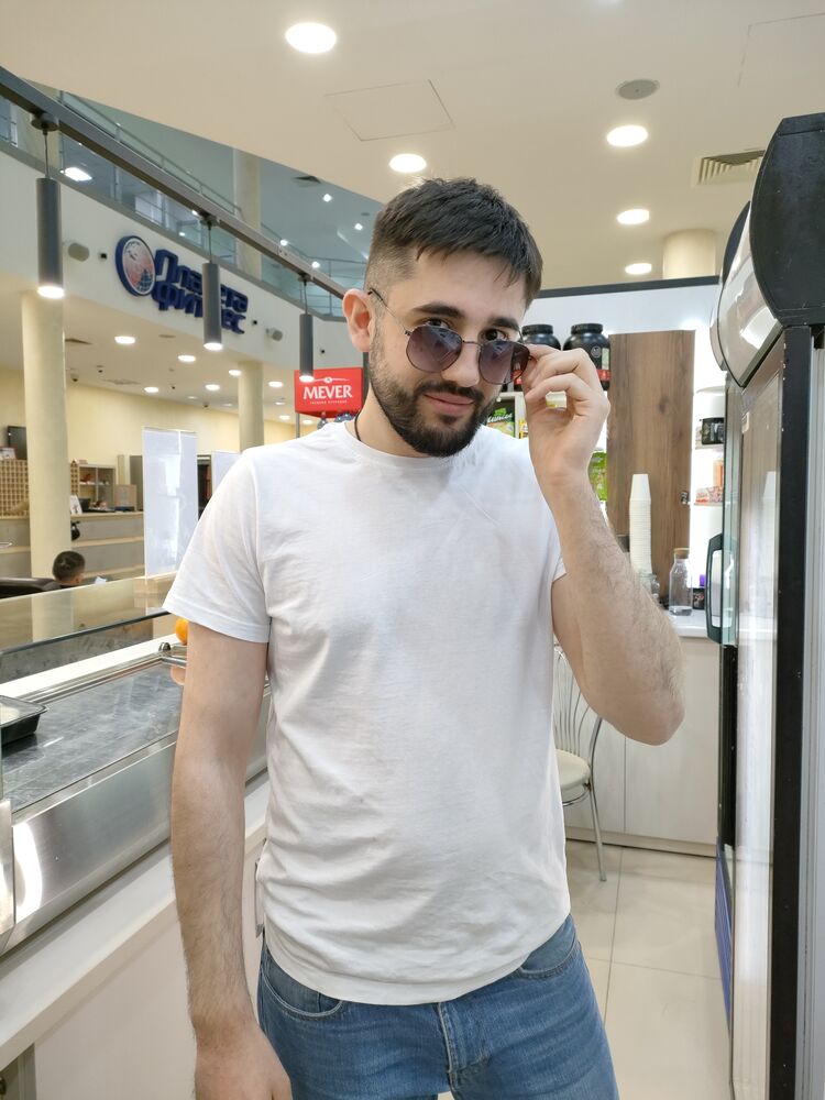  34463079  , 29 ,    