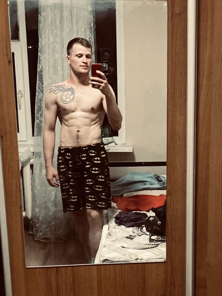  23599389  Vlad, 30 ,    