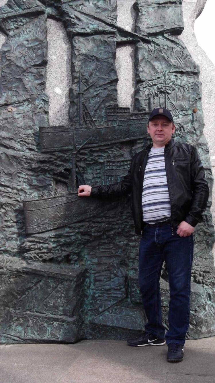  54499149  ALEX, 54 ,    