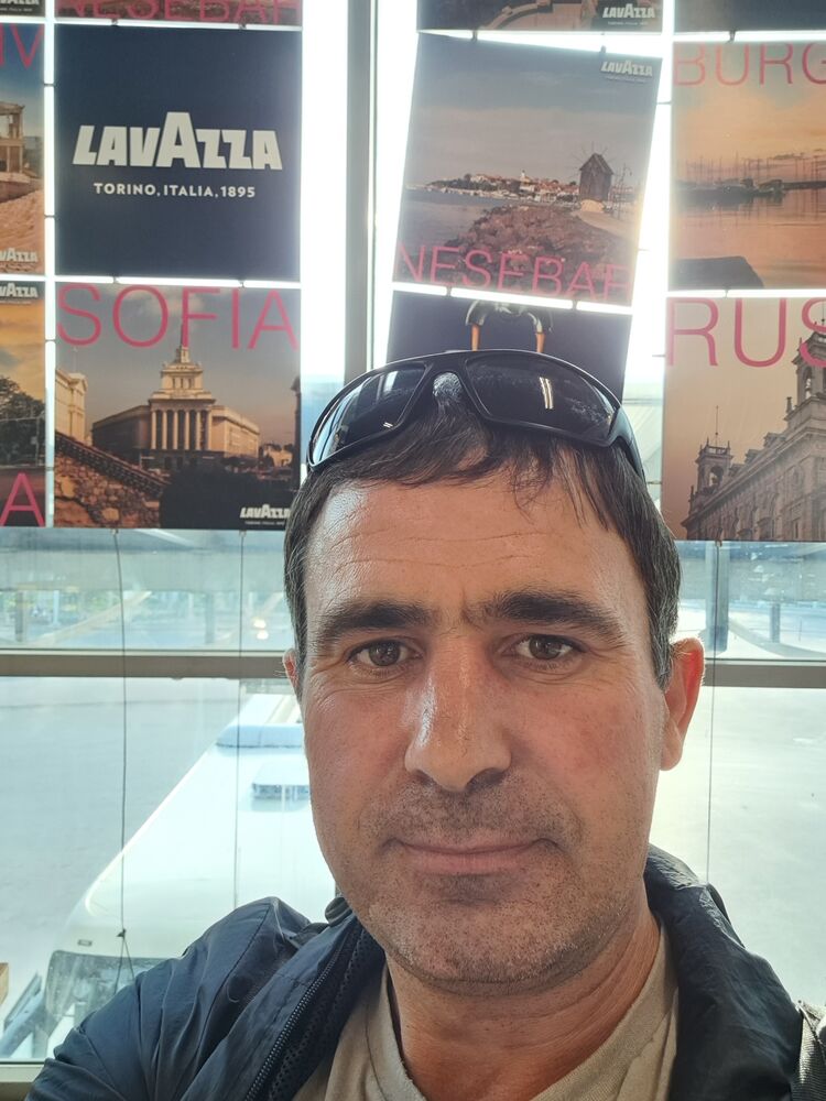  ,   Aleksandr, 42 ,   ,   