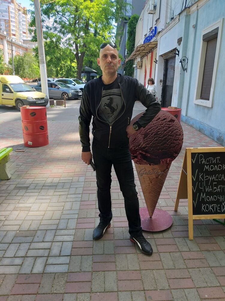  ,   Yaroslav, 54 ,   ,   , c 