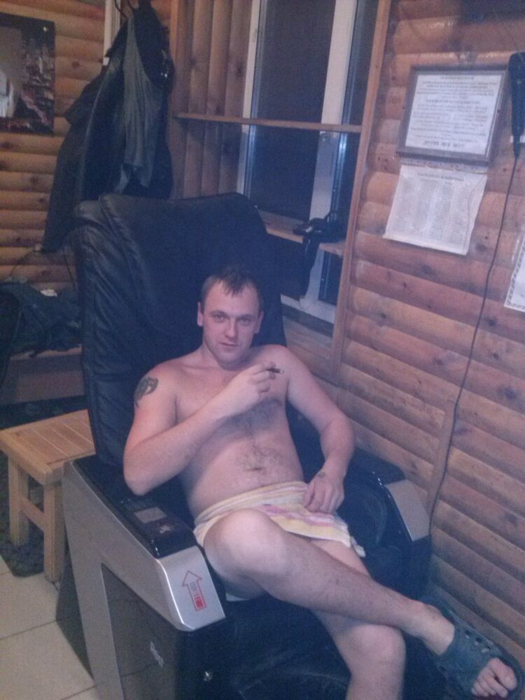  ,   Sandr, 42 ,   