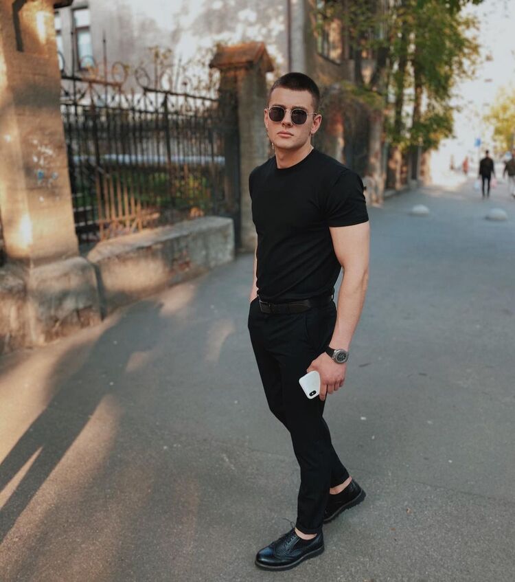  ,   Vlaha, 29 ,   ,   