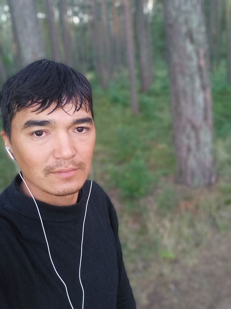  -,   Sodiq, 34 ,   ,   
