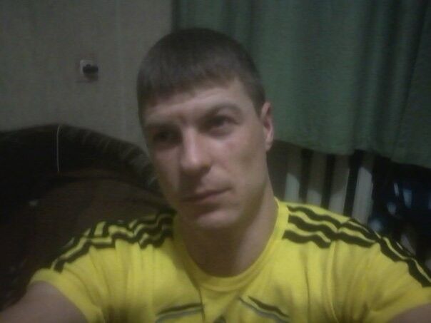  7682659  Andrei, 42 ,    