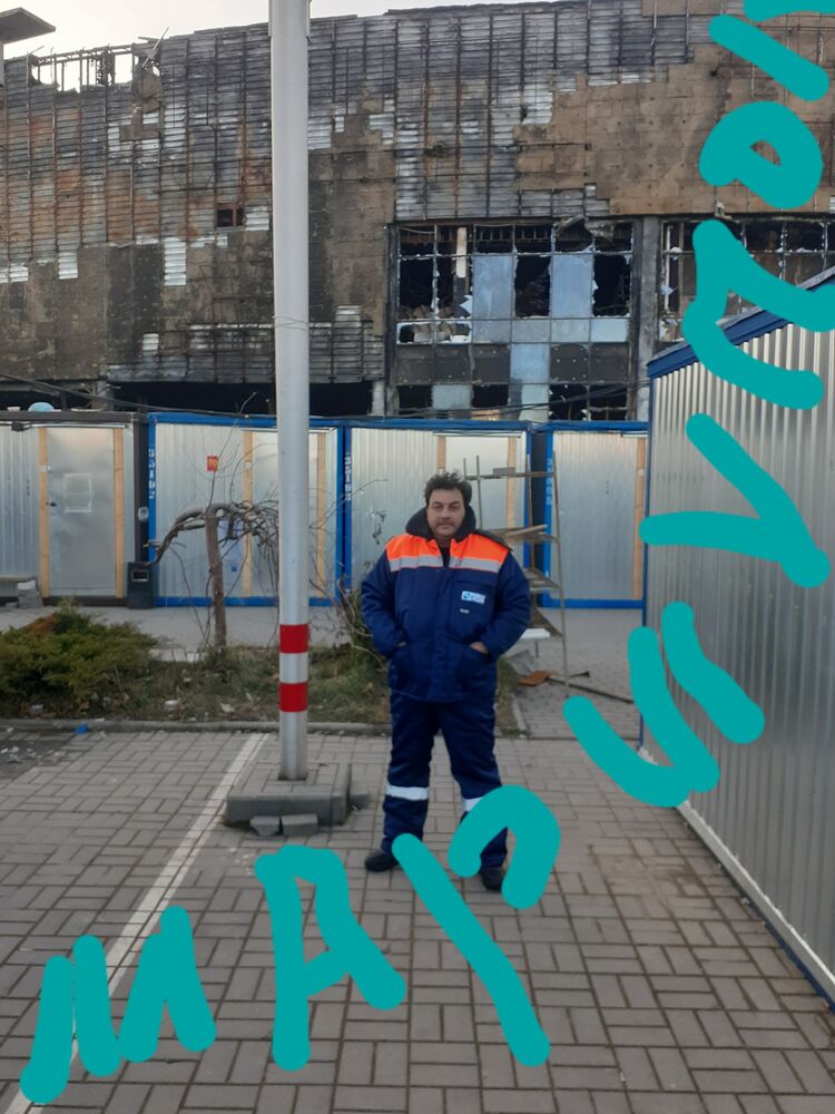  37017919  , 54 ,    