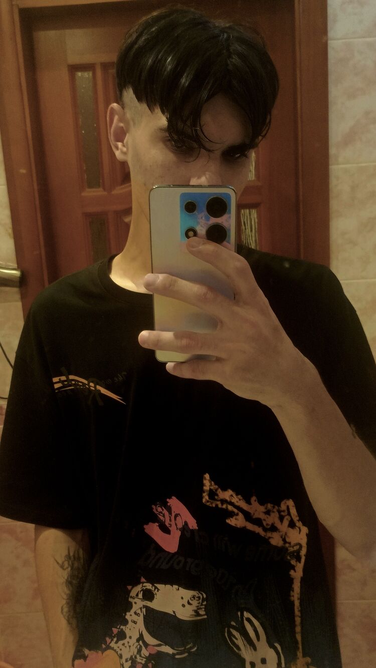  44008379  Dmitriy, 23 ,    