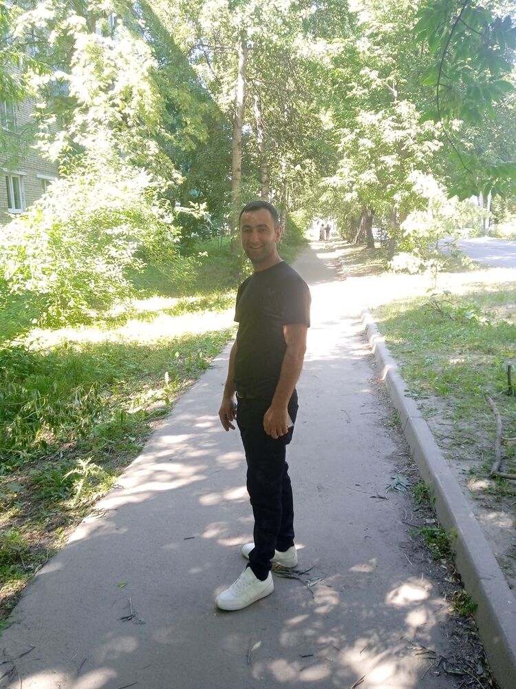  27960789  Aram, 29 ,    