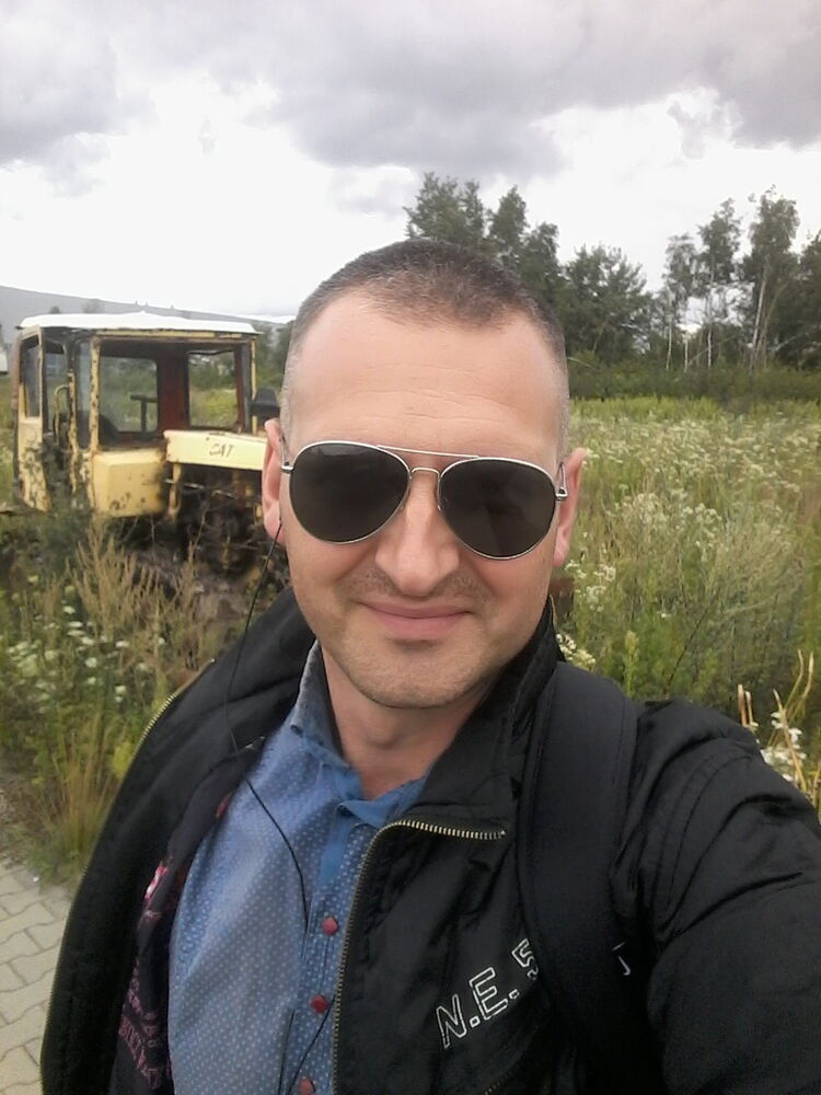  9998079  Valdemar, 46 ,    Bielsko-Biala