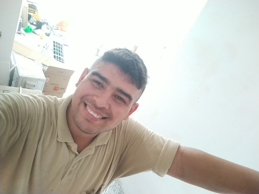  47361629  Donny lozano, 33 ,    Barcelona