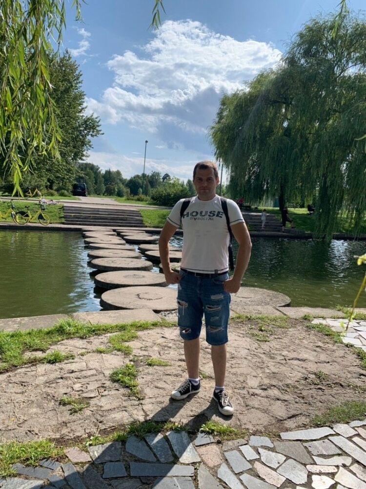  ,   Aleksei, 39 ,   ,   , c 