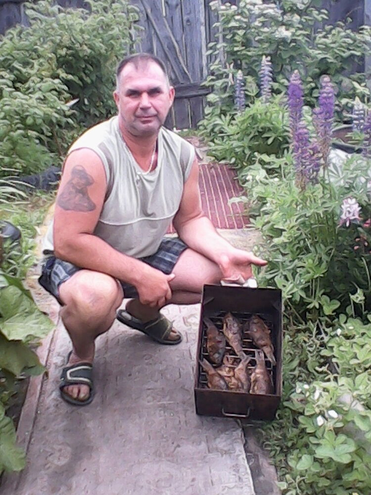  7718609  Aleksandr, 54 ,    