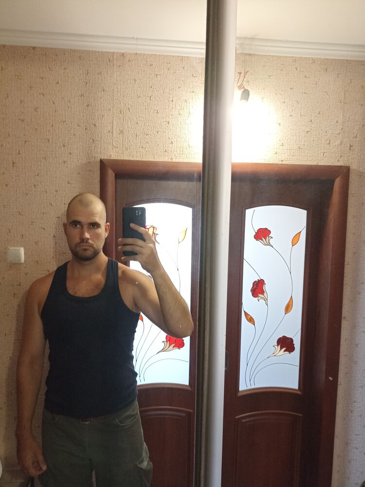  37833619  , 32 ,    