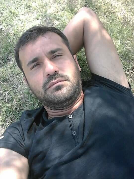  20774679  Emin, 41 ,    