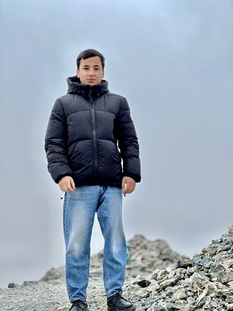  43546679  Dilshodbek, 23 ,     