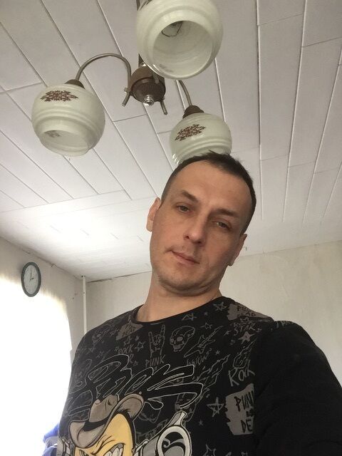  38026109  , 46 ,    