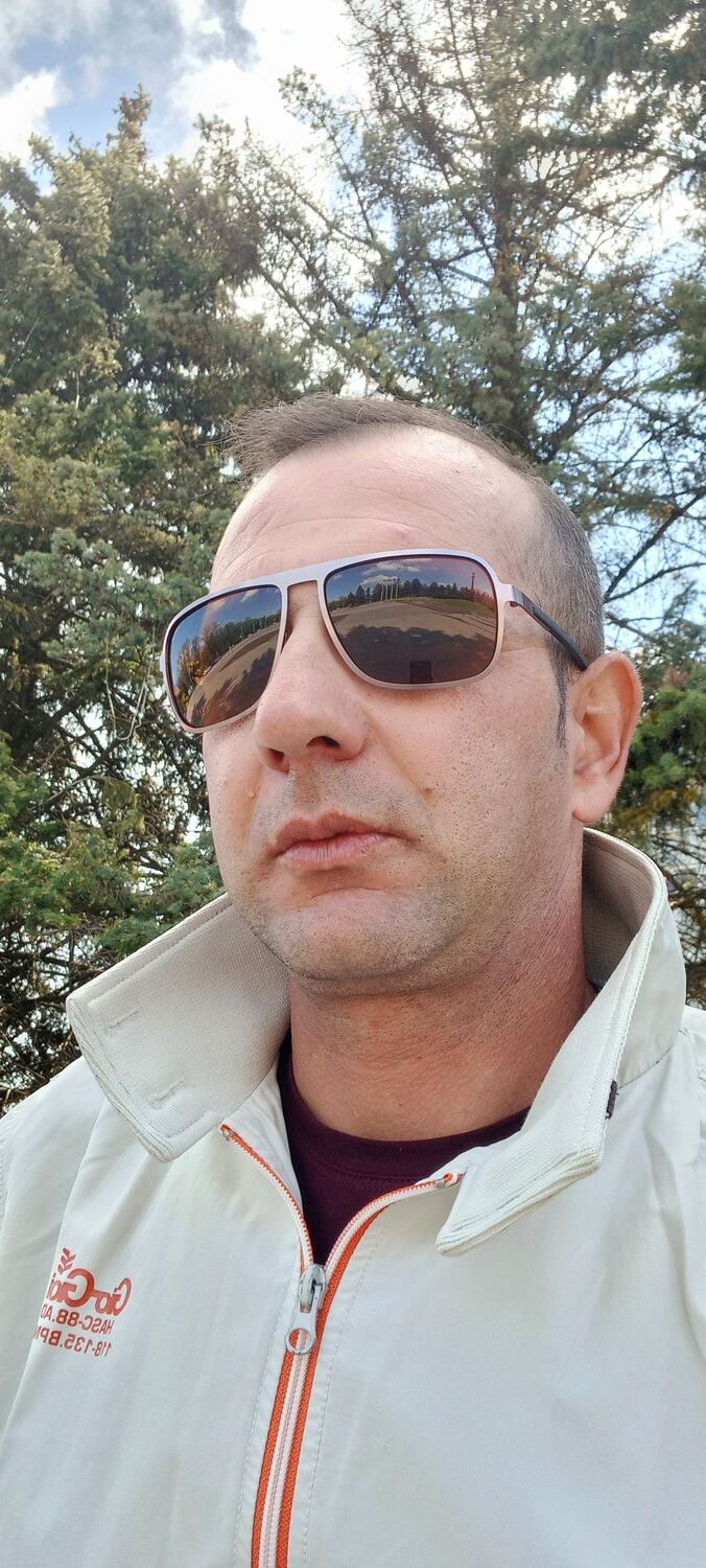  28738669  Oleq, 39 ,    --