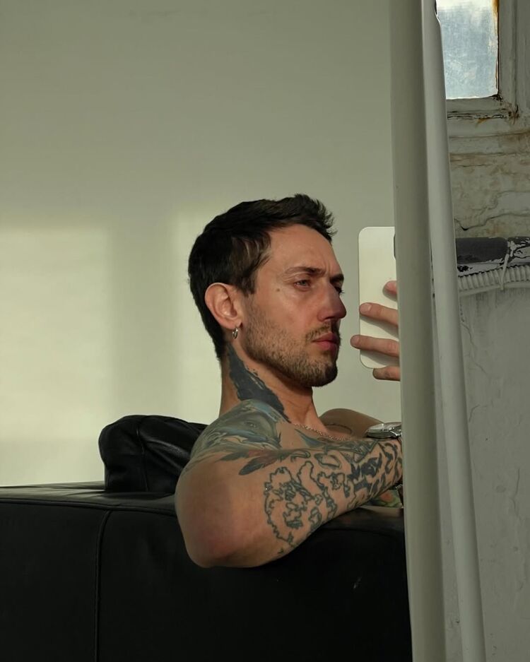 ���� 55687989 ������� ������, 34 ����, ���� ���������� � �����-����������