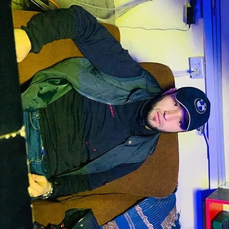 ���� 24865289 ������� ����, 33 ����, ���� ���������� � ������