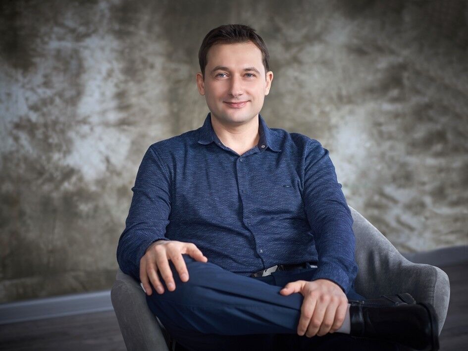  ,   Alex, 31 ,     , c 
