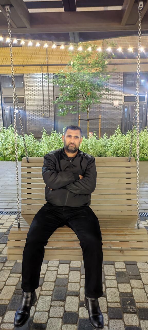  45838809  , 42 ,    