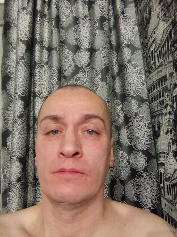  40050929  , 49 ,    