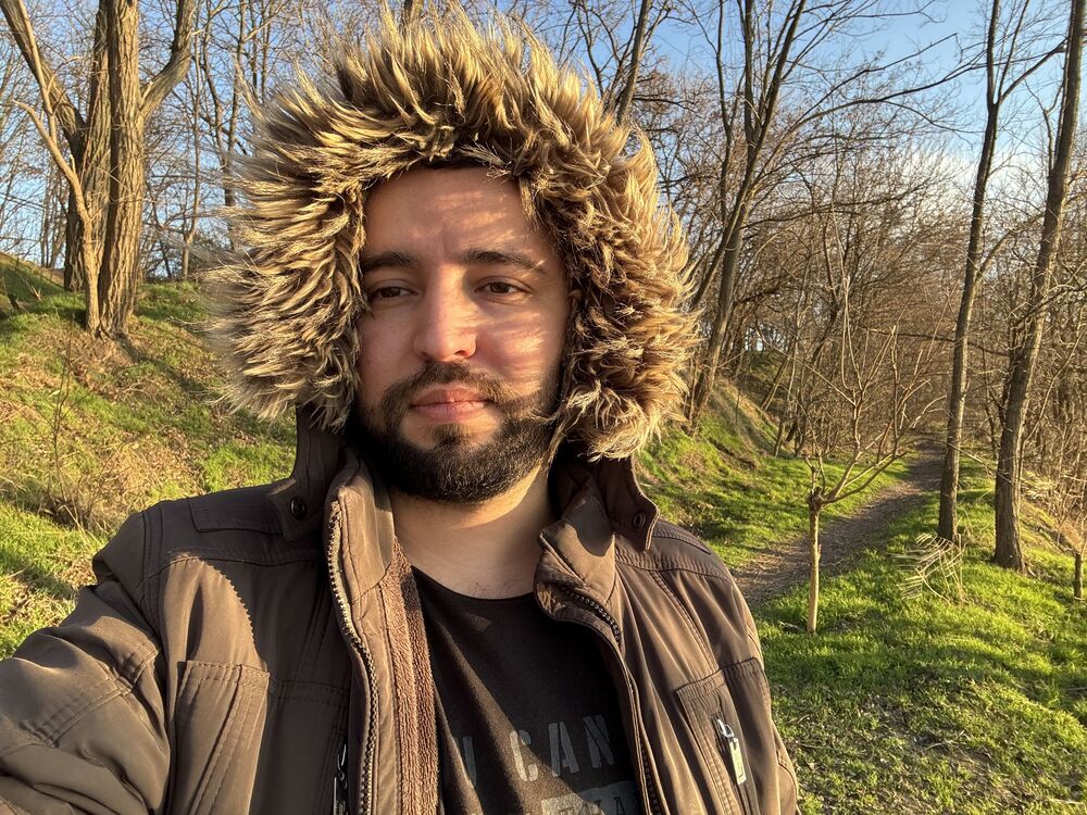  ,   Mahmoud, 32 ,   ,   , c , 