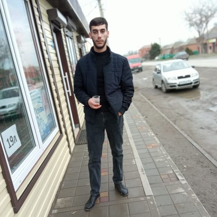  --,   Vahe, 26 ,   ,   , c 