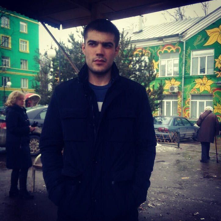  47988189  Mihail, 33 ,    