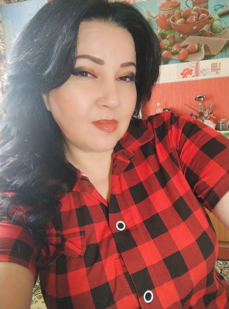  52648999  Nata, 39 ,    