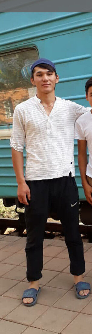  17528319  Aidis, 26 ,    