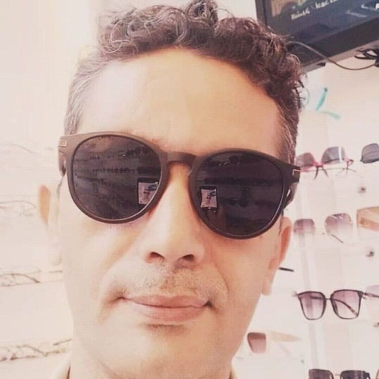  45206489  Ibrahim, 41 ,    