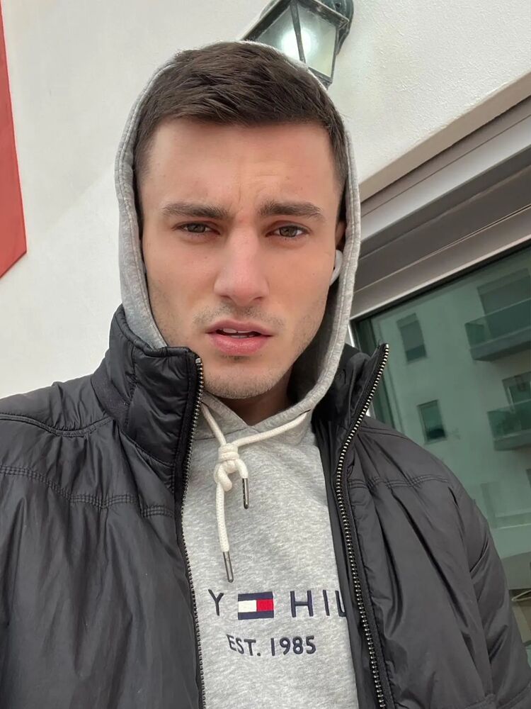  ,   , 24 ,   ,   