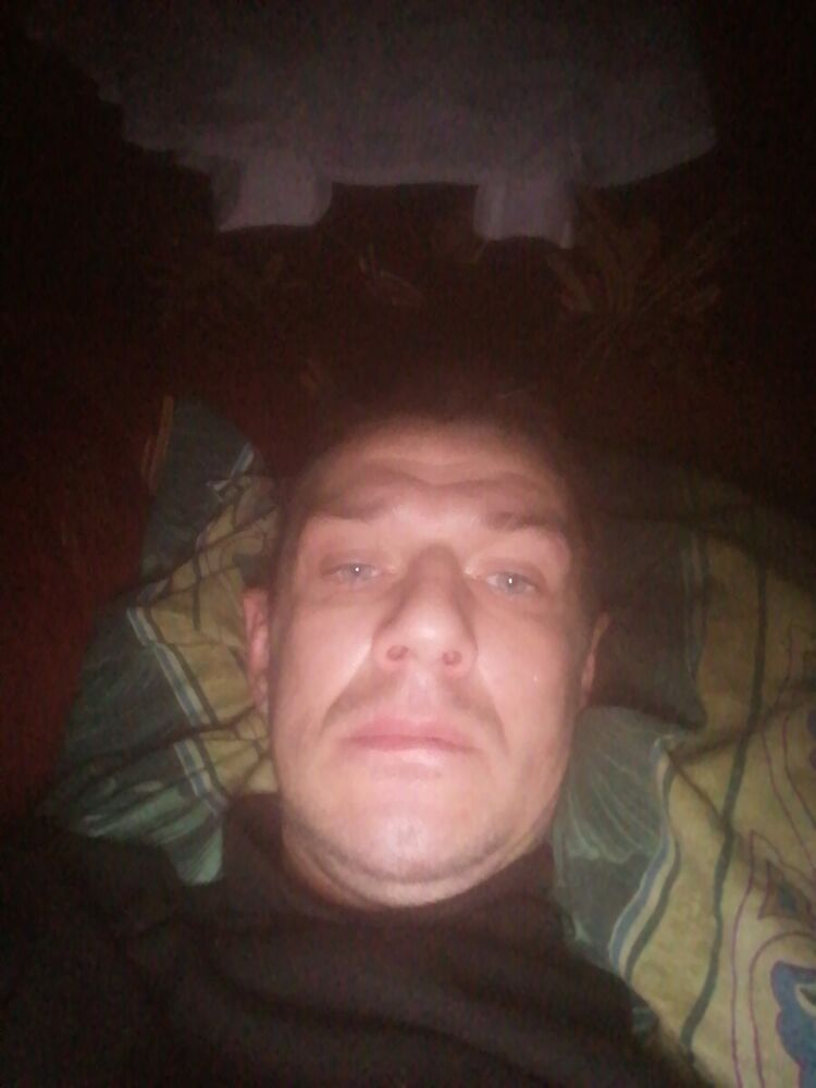  21590299  , 44 ,    