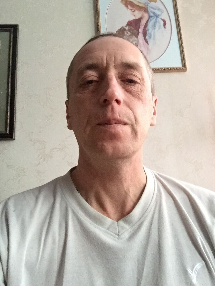  22316329  , 52 ,    